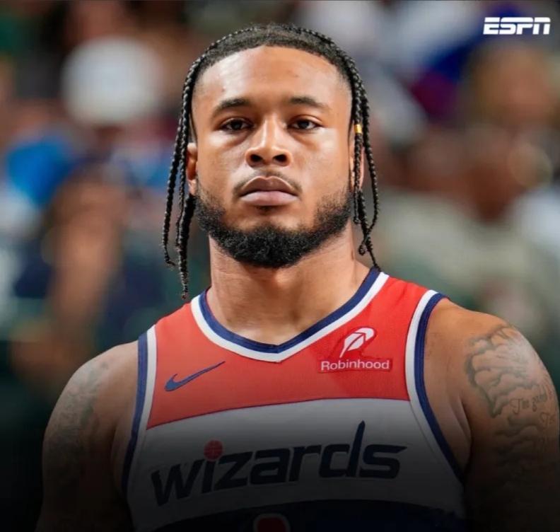 NBA 天赋爆表却马上无球可打了！真是可惜！曾经被火箭球迷期于厚望的惠特莫尔如今