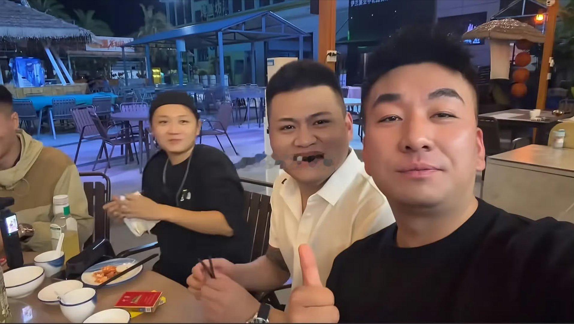 宁夏网红漠南疑似出事单人pk无人识  四人群p天下知！宁夏四位网红同时爆火出圈…