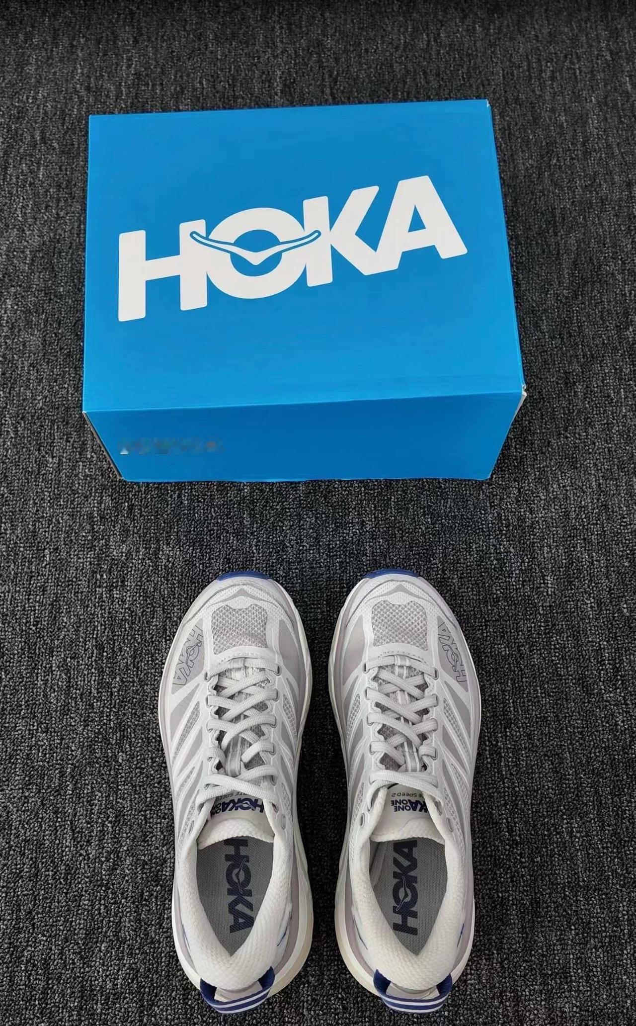 Hoka mafate灰月银
Hoka的马法特系列不止是越野跑鞋，更是行走的机能