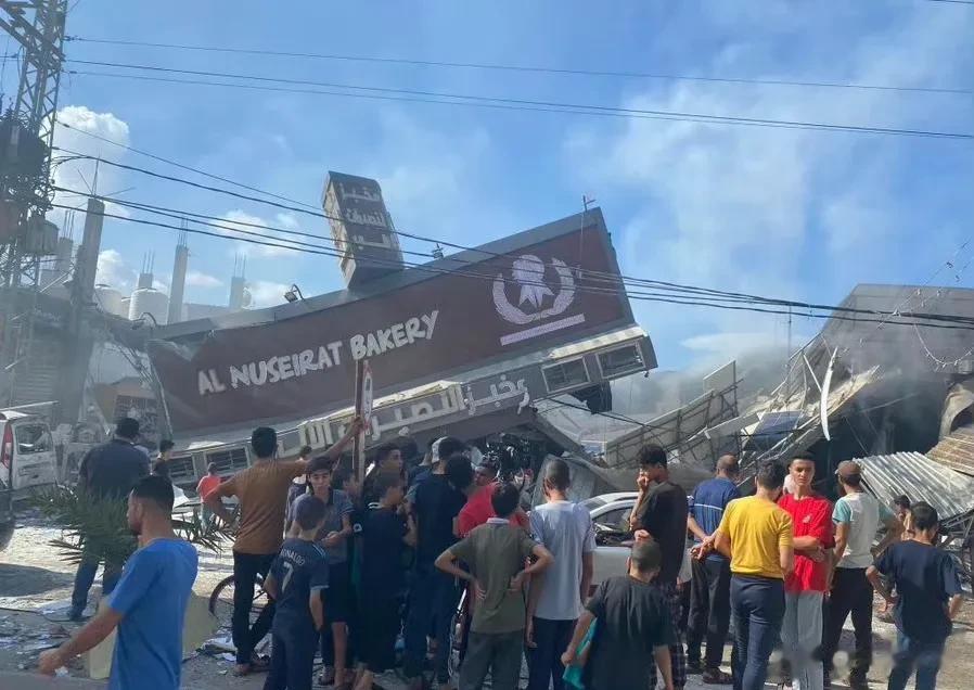 连面包店都炸，看来以色列是真的不给加沙人员留活路，这并不是误炸，而是以色列有意轰