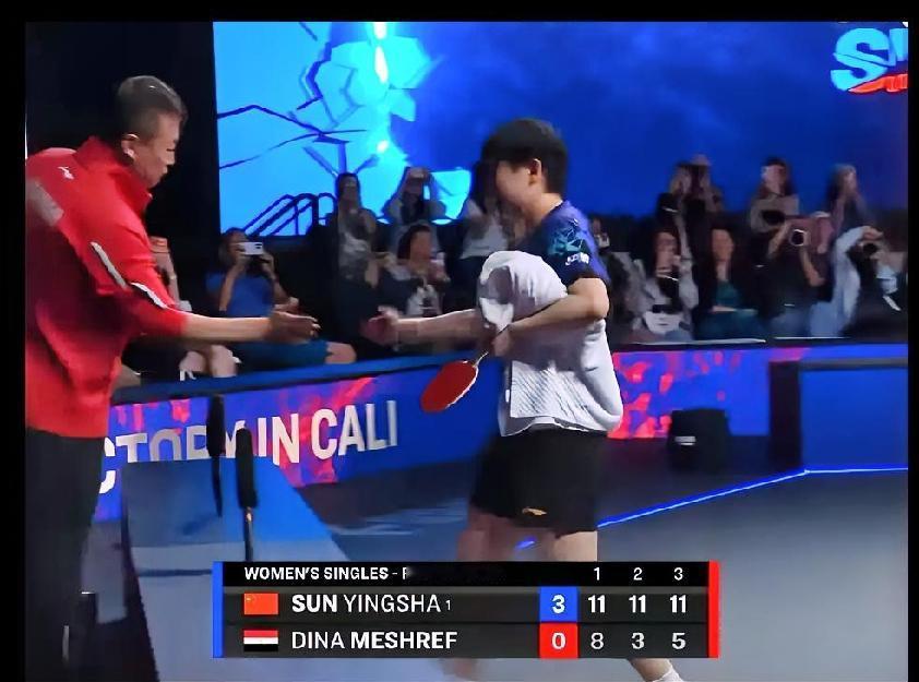 孙颖莎轻松拿下！3-0横扫梅谢芙晋级八强
 
莎莎这场打得太稳啦，对手开局冲得挺