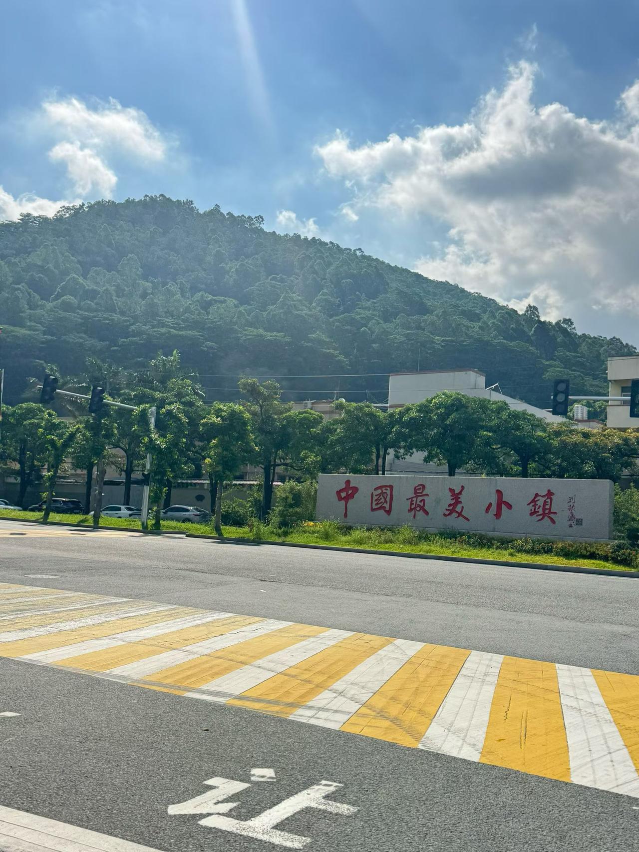 暑假来临，想让你的孩子成大器，成大业，首先记住这几条。
 
1. 守住婚姻底线。