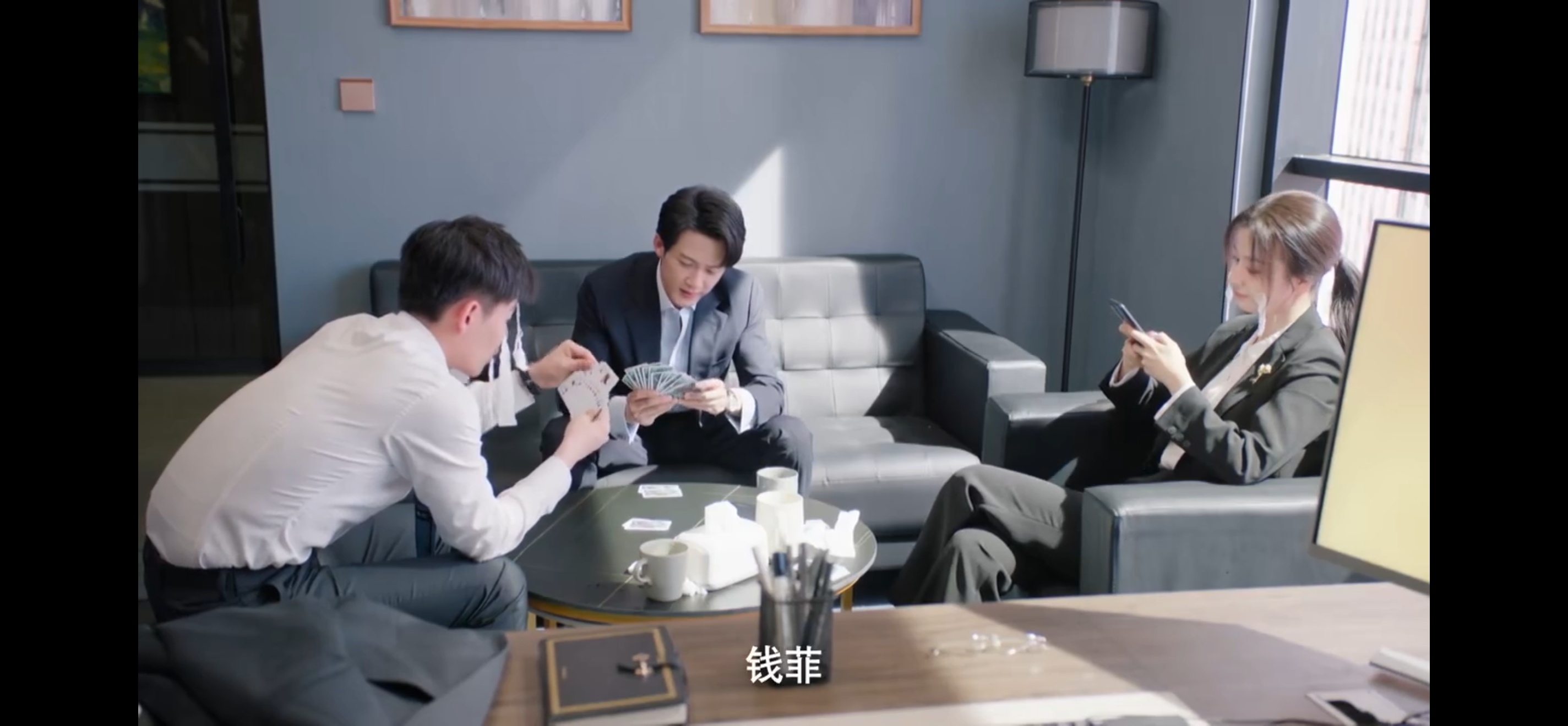 《爱情有烟火》这么好看的剧，为啥没上热搜呢？除了第一、二集有点拉，后面每一集都是