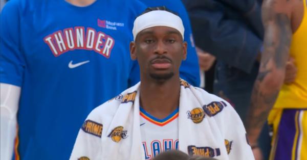 雷霆巨星亚历山大真是给足了湖人面子！在今天雷霆客场以123：87大胜湖人的比赛中