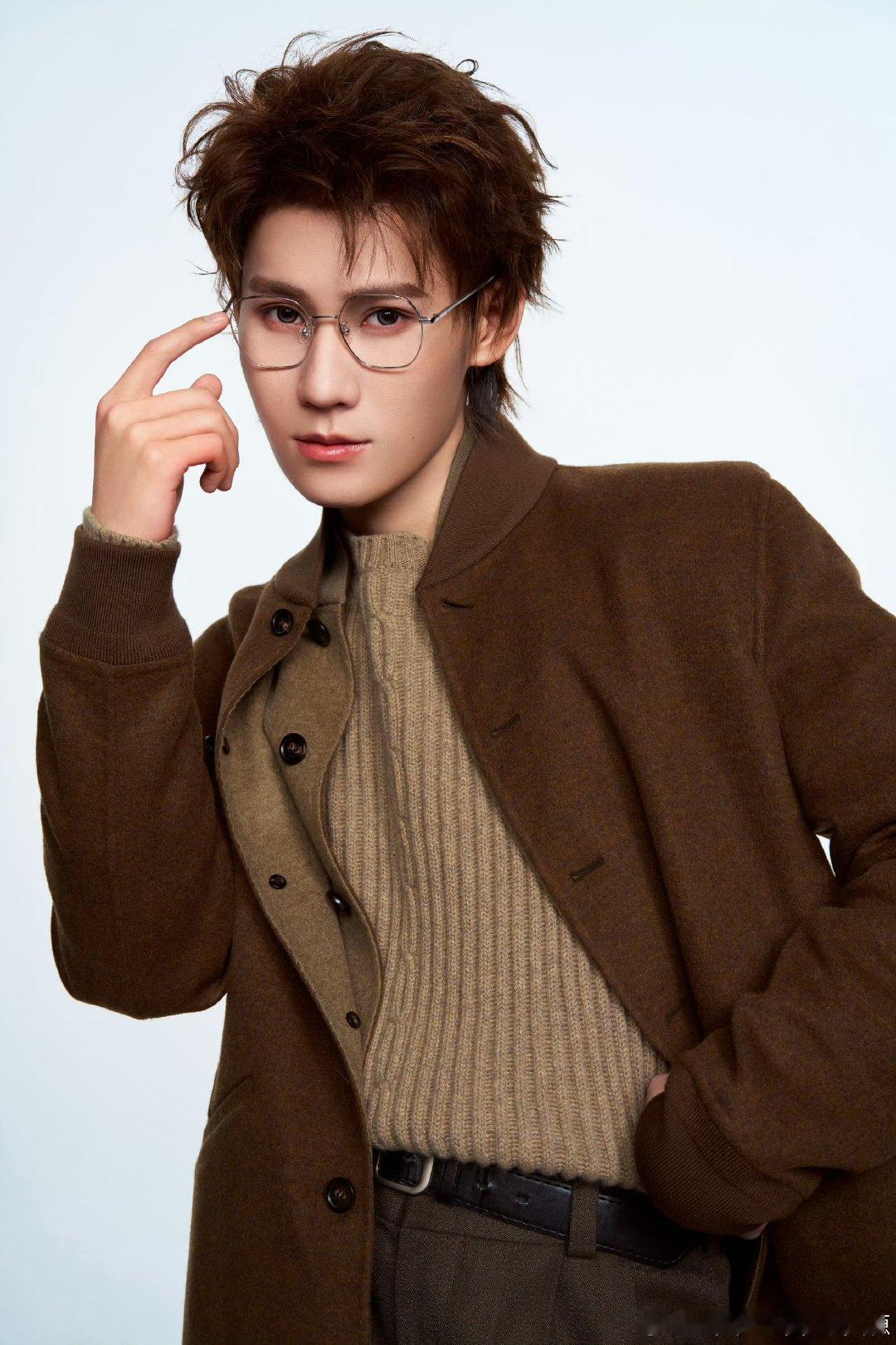 张真源一组zzy照张真源一组张真源照张真源一组zzy照 