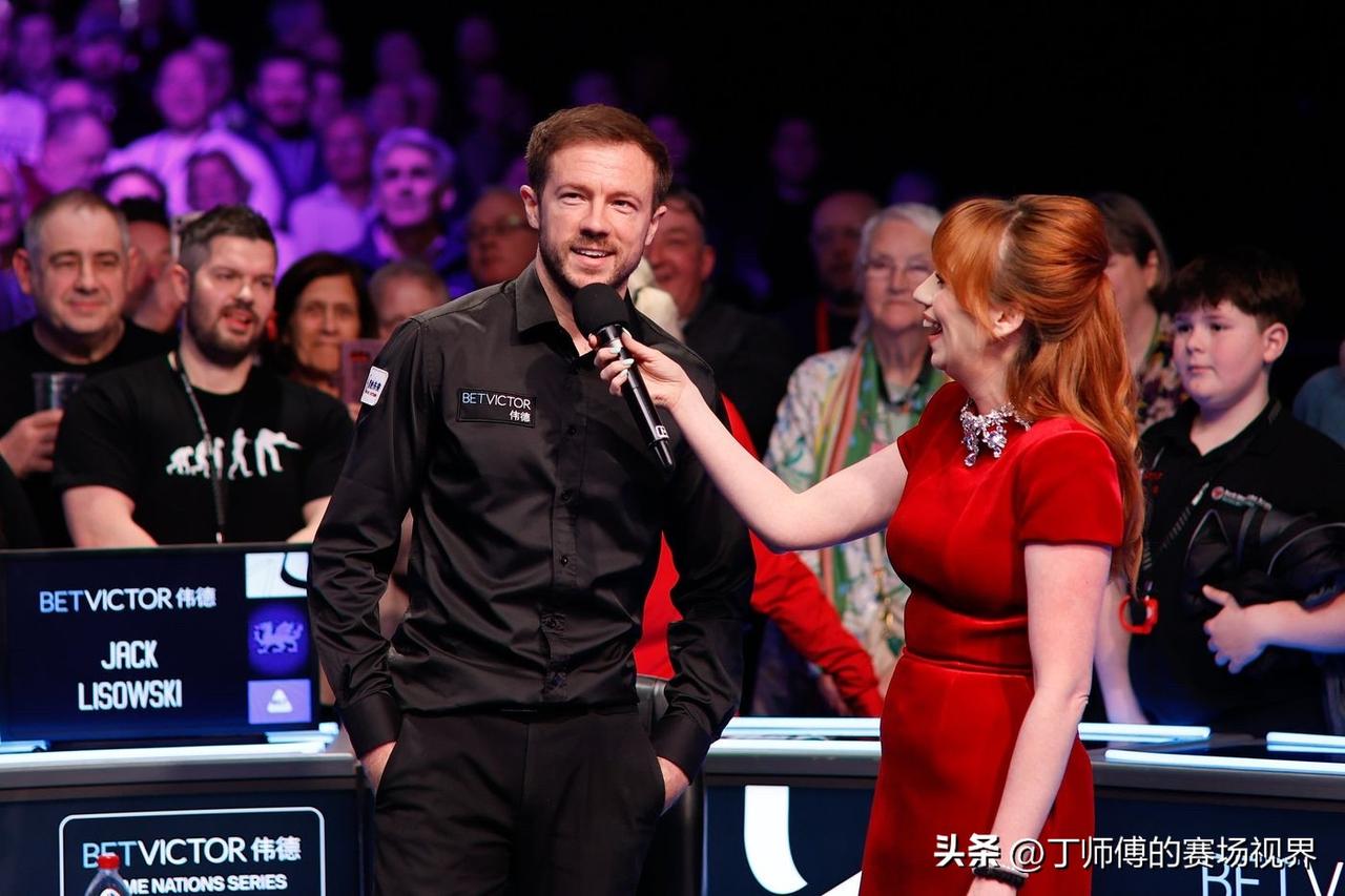 利索夫斯基不敌霍金斯赛后采访：“第一阶段我就已经输了，打得太糟糕了，但我已经尽力