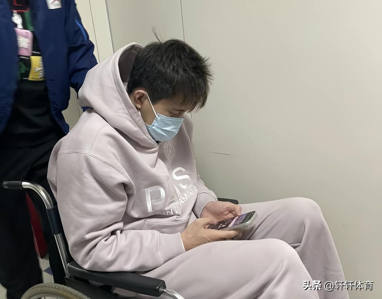 根据最新消息郭艾伦今天在北医三院成功的完成了手术，根据王教授所说，郭艾伦手术非常