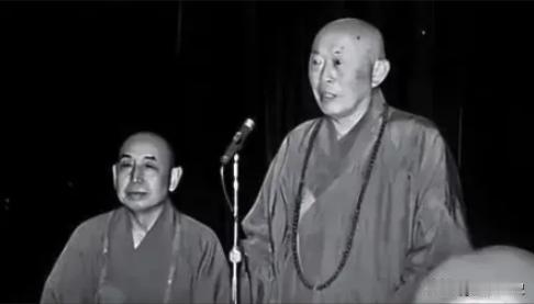 开国大典中有着一位唯一的僧人，他在日军攻占桂林时，用大刀砍杀130多名日寇，怒吼