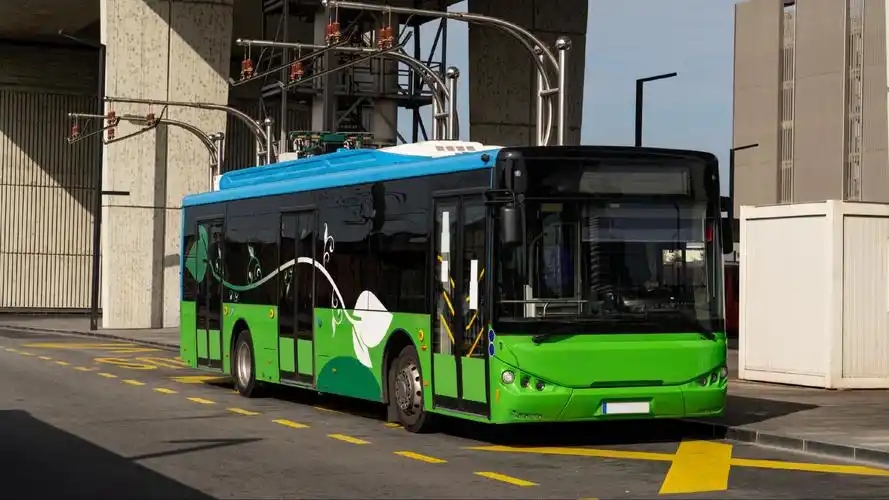 多地推出网约公交车网约公交车的兴起是趋势，但仍需破解发展难题。当前其覆盖范围有限