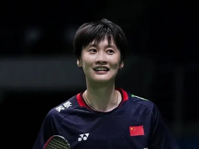 女单四强全部产生（3月7日）2026全英羽毛球公开赛女单四强全部产生，半决赛对阵