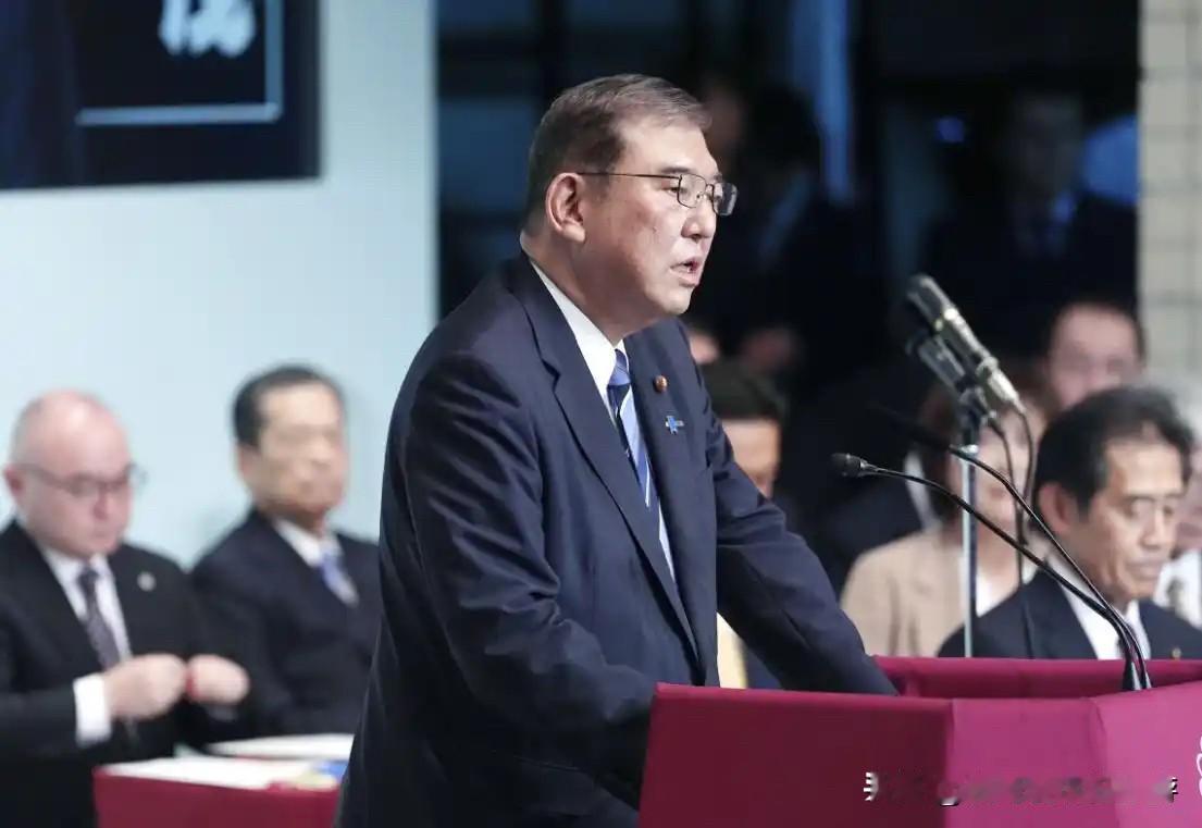 卸任才敢说真话？石破茂的“清醒”，为何只在离任后出现

2025年恰逢二战结束8