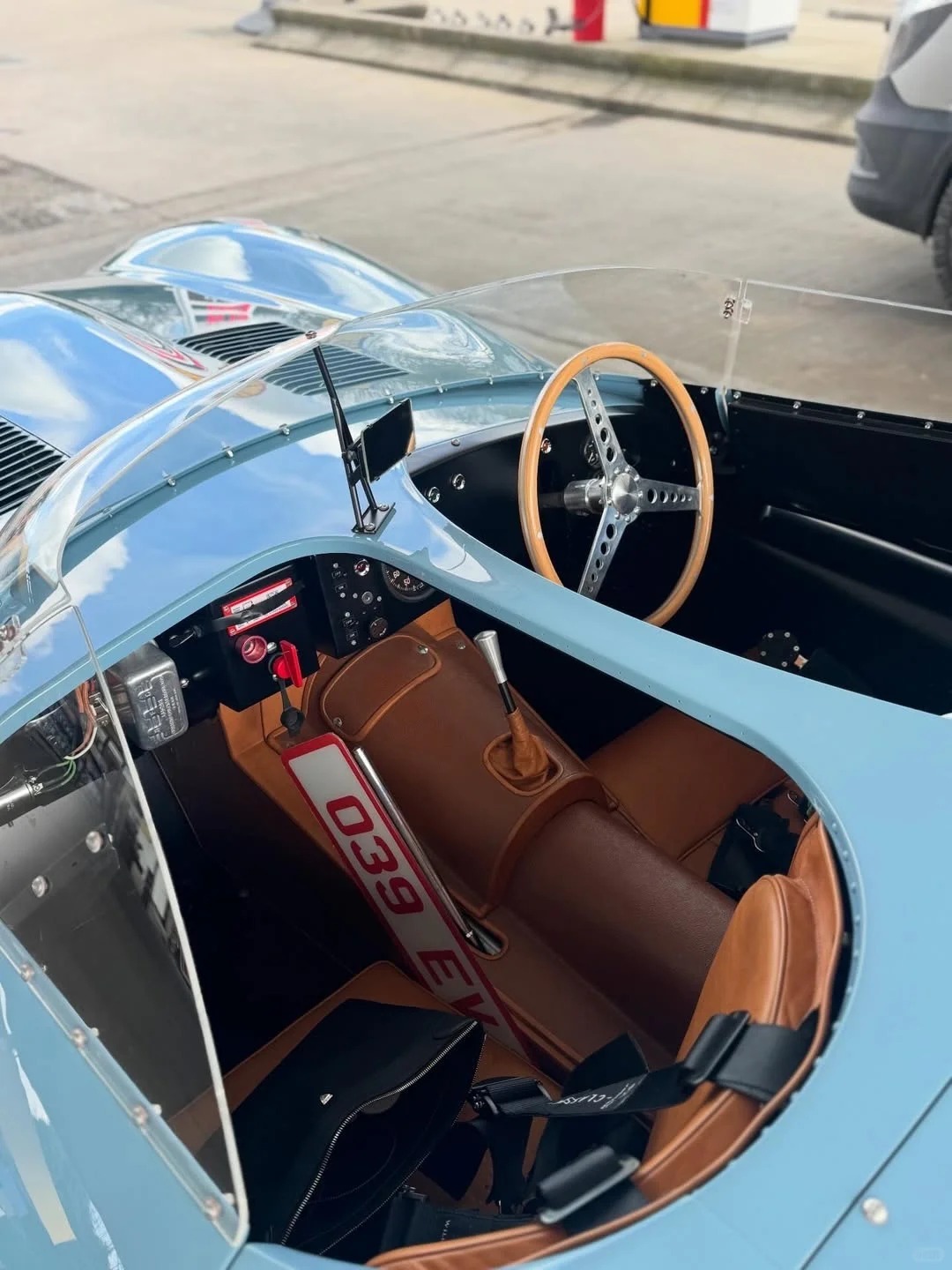 浅蓝色的捷豹D-Type，别有一番韵味车东车西