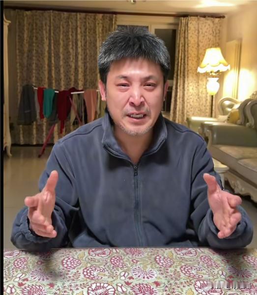 孙涛含泪和闫学晶撇清关系！


否认没有力挺闫学晶，从头到尾连她这个事都没提过！