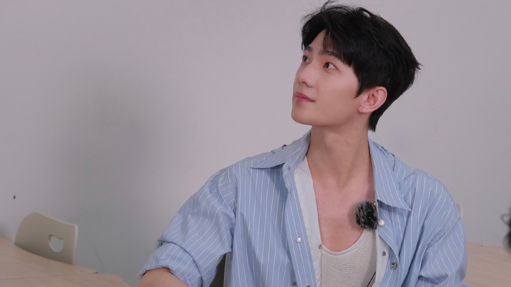 杨洋9号限定男友杨洋雨霖铃 🐏杨洋游乐场要high你就来 遇见你之后才发现，望