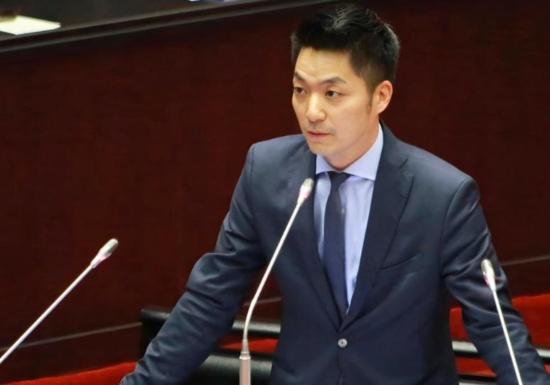 你是台湾人还是中国人？蒋万安的回答出乎预料。他曾说：我是台湾人，是台湾民众。蒋万