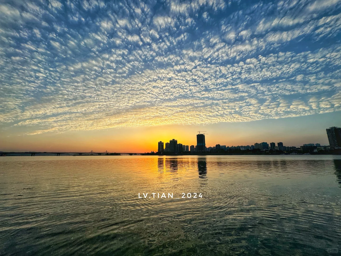 告诉你个秘密，生命的最大价值就是情绪稳