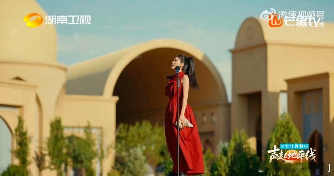 张曦匀一开口就是金戈铁马声起地平线 传统戏曲遇上硬核摇滚，张曦匀舞台封神！ 