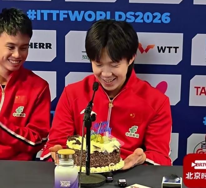 王楚钦生日双喜临门！2026伦敦世乒赛男团决赛，国乒3-0横扫日本豪取十二连冠，