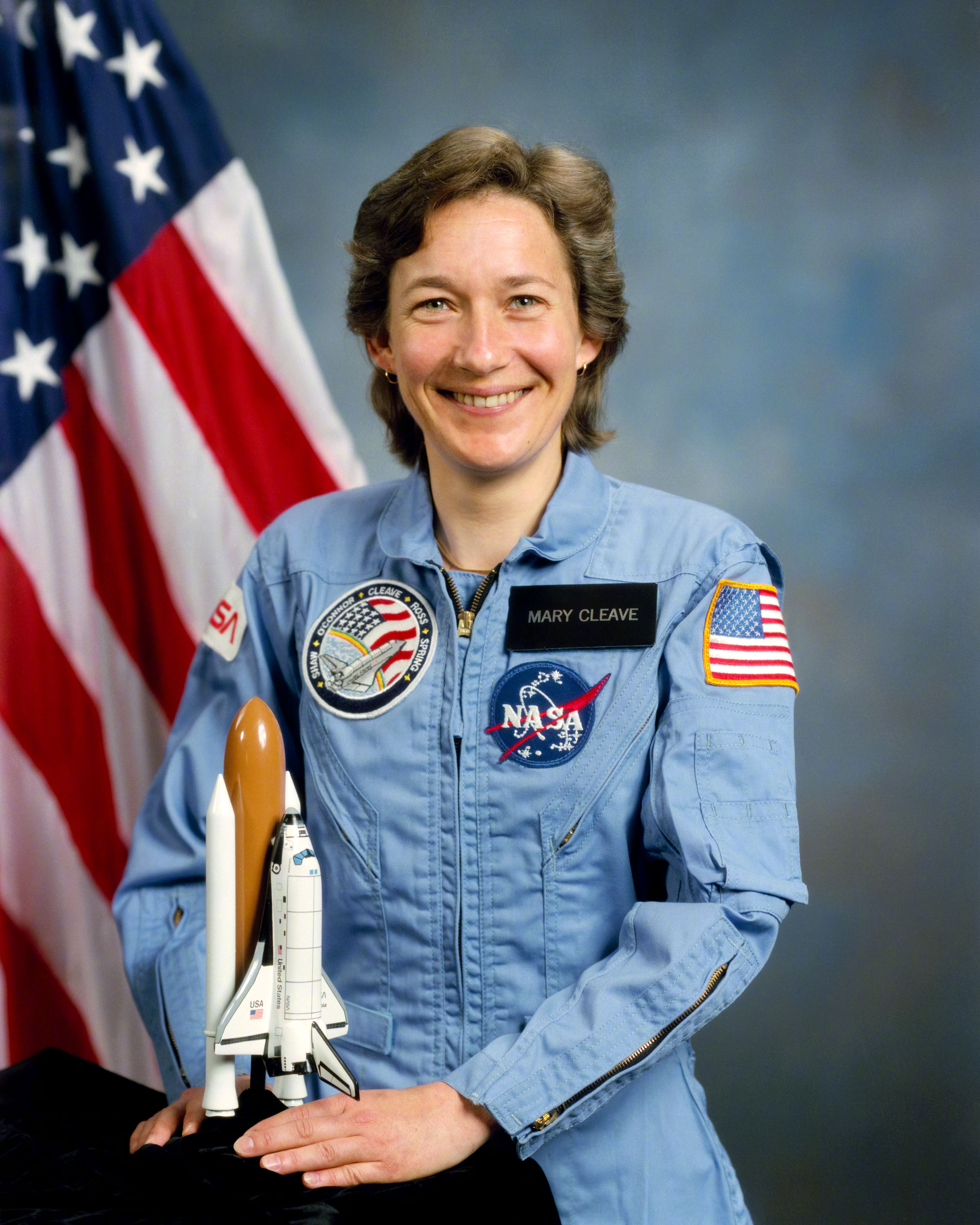 NASA宇航员玛丽·克利夫（Mary Cleave）于11月27日去世，享年76
