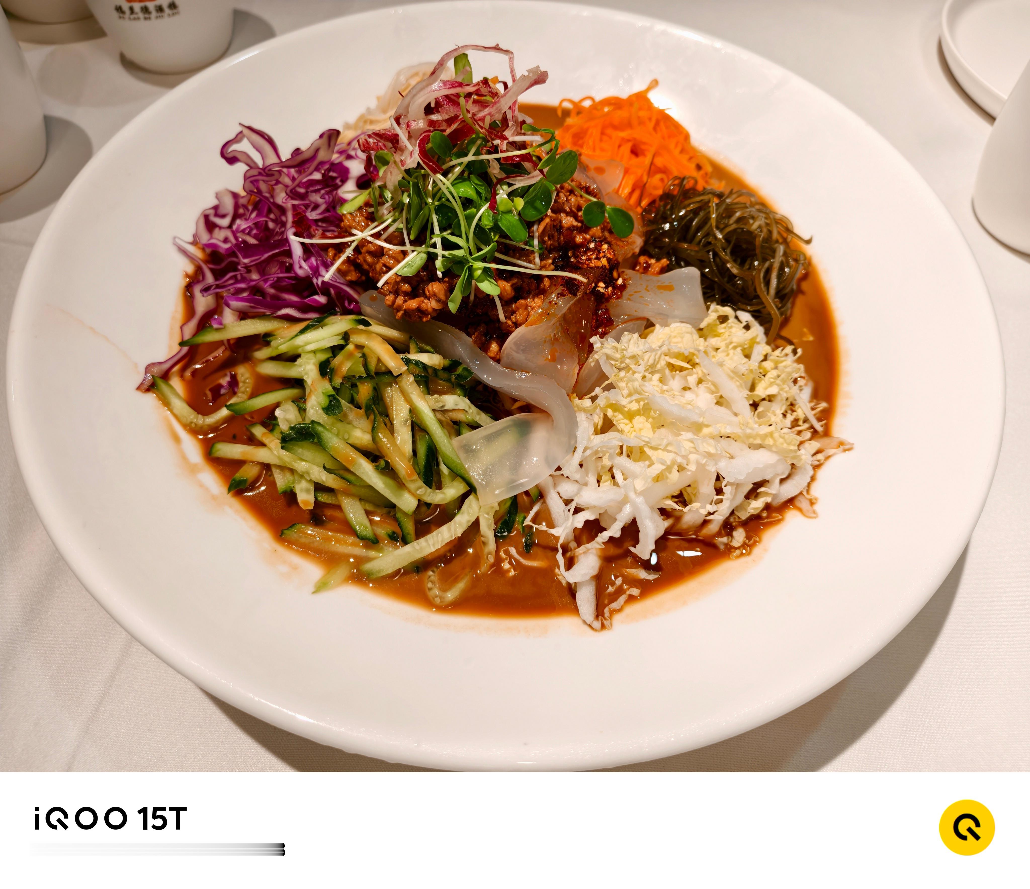 iqoo iQOO15T拍美食真是一绝看着就有食欲iqoo15t