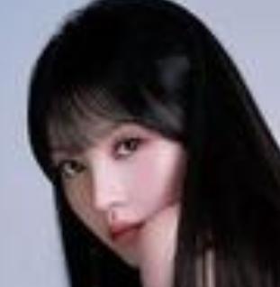 2026年3月5日，田曦薇在杭州高洁丝品牌活动中，身着一袭白裙惊艳亮相，凭借甜美