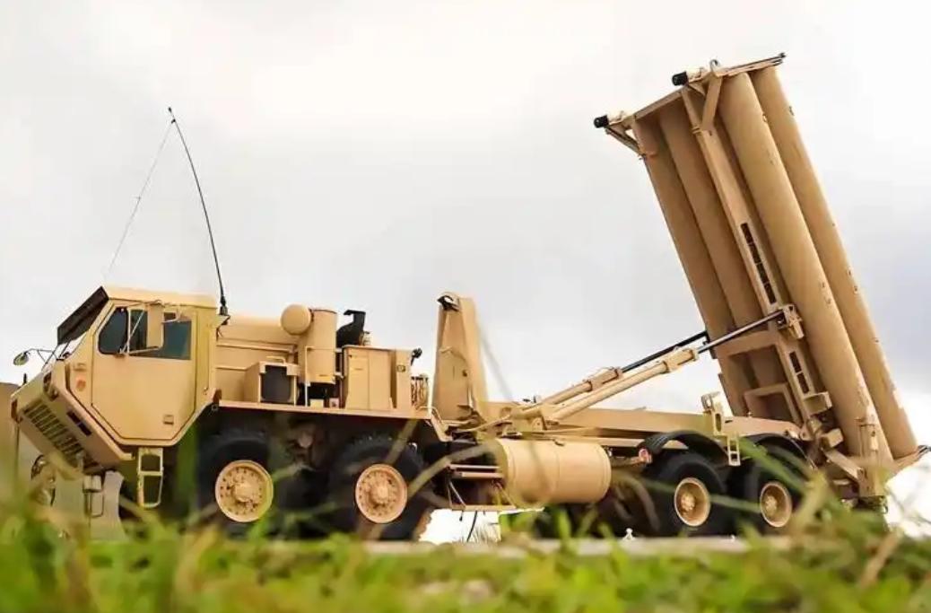 美国人把萨德从韩国连夜撤走，明面上喊着 “中东战场急需补位”，实则早把这里当成了