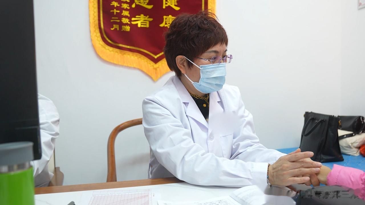 【医案分享】8岁男孩脾虚不长个，脾肾一调，孩子长速翻倍！
 
【基本情况】
8岁