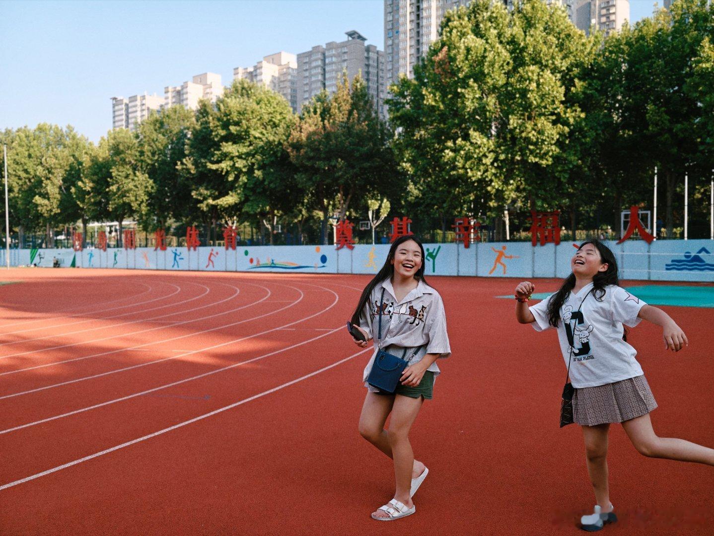 与最亲切的付老师在母校西安中学半日游，怀念青春无敌的日子📕🏫 