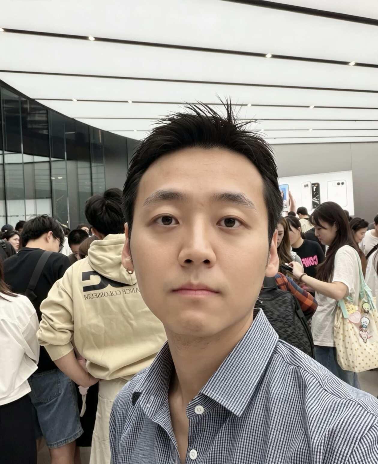 你们换iphone18了吗？
我本以为我的air还能再挺一阵子！
就是更新ios