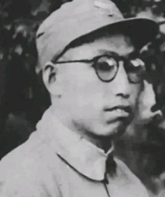 1943年，新四军杰出旅长田向尧抵达延安，毛主席正准备亲自接见他。然而，关键时刻