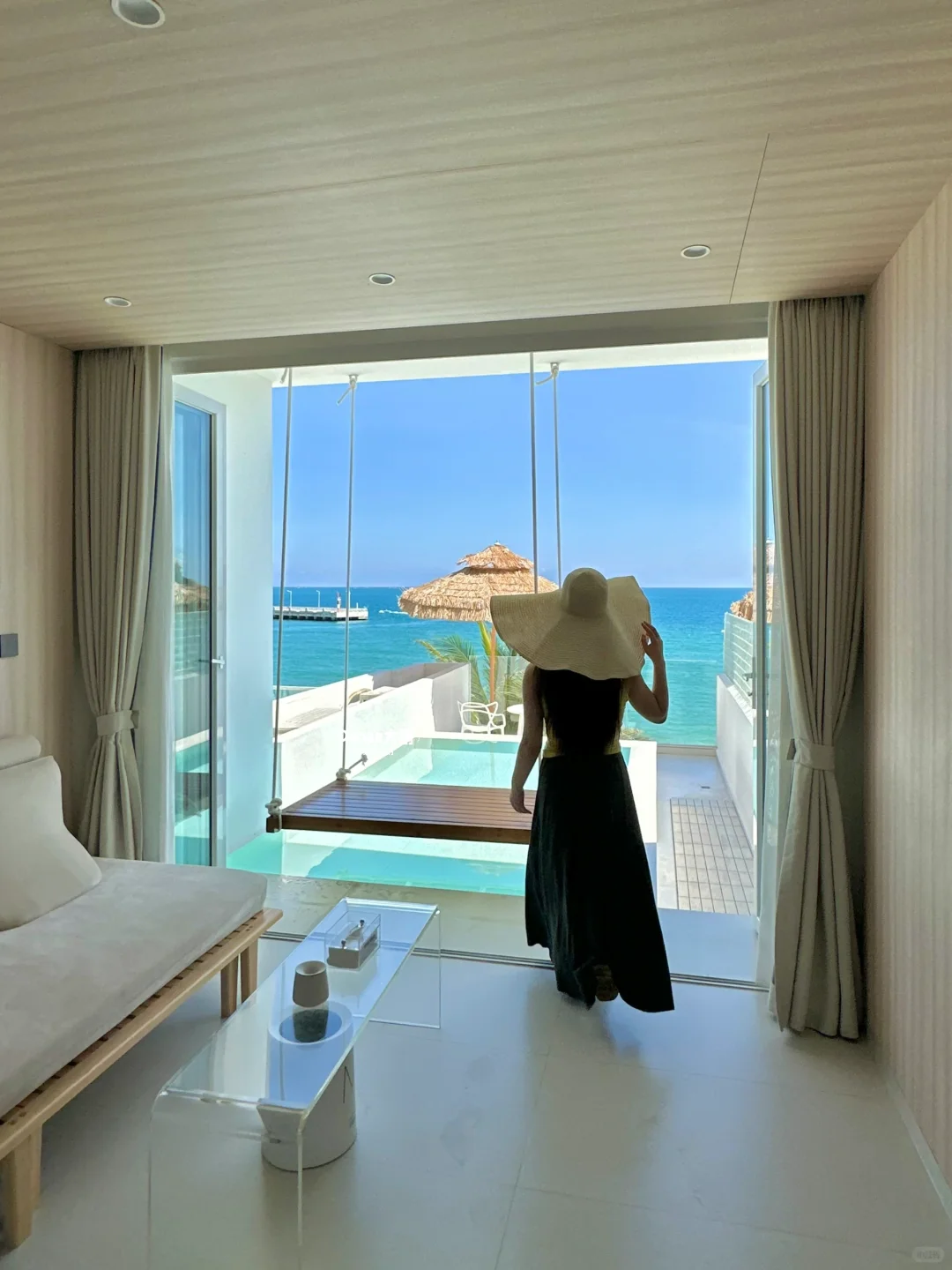 三亚staycation🌊在房间就能看到海的民宿！