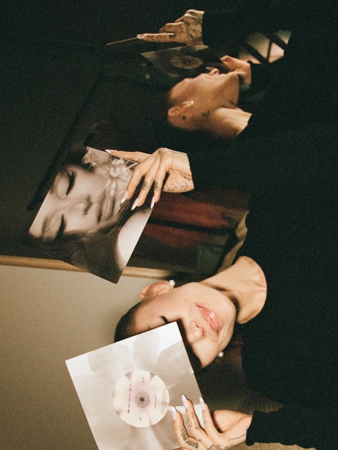 最爱的实体♡ArianaGrande