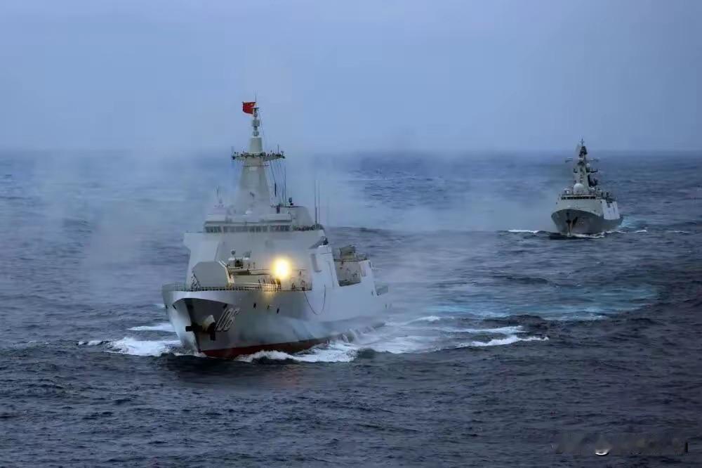 解放军封岛演习落幕 赖当局
慌乱应对美日沉默
“正义使命-2025”联合演习圆满