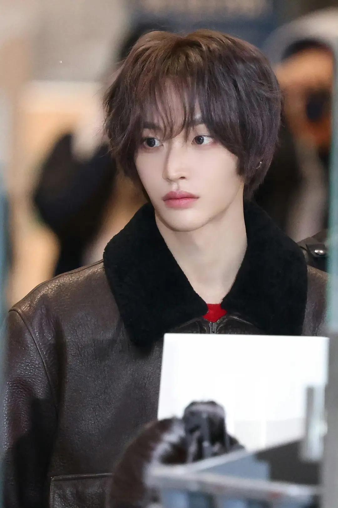 RIIZE今天的机场路透look✨朴元彬 成灿 宋银硕 anton 将太郎 so