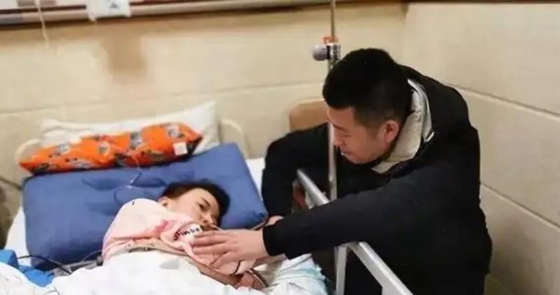 2019年2月,常州小伙王健接到贵州女友的告别信息:医院不收了,你别等了。

三