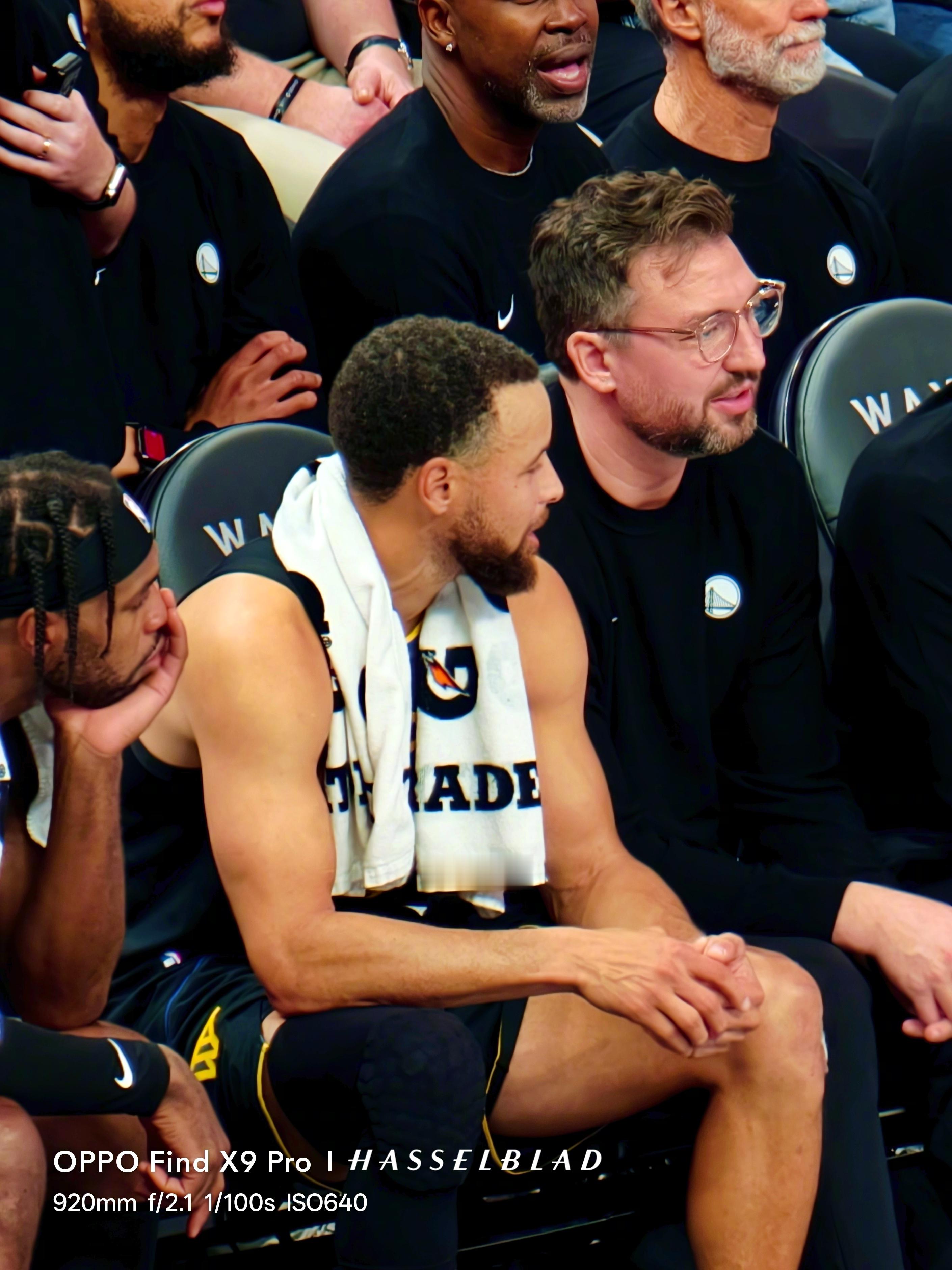 NBA鞋视角 Nike Sabrina 3勇士助教克里斯·德马科周五比赛已经开始