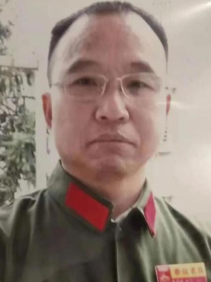 1984年，战士李陶雄在中弹后抢救无效，壮烈的牺牲。

谁也没想到，三天后这个被