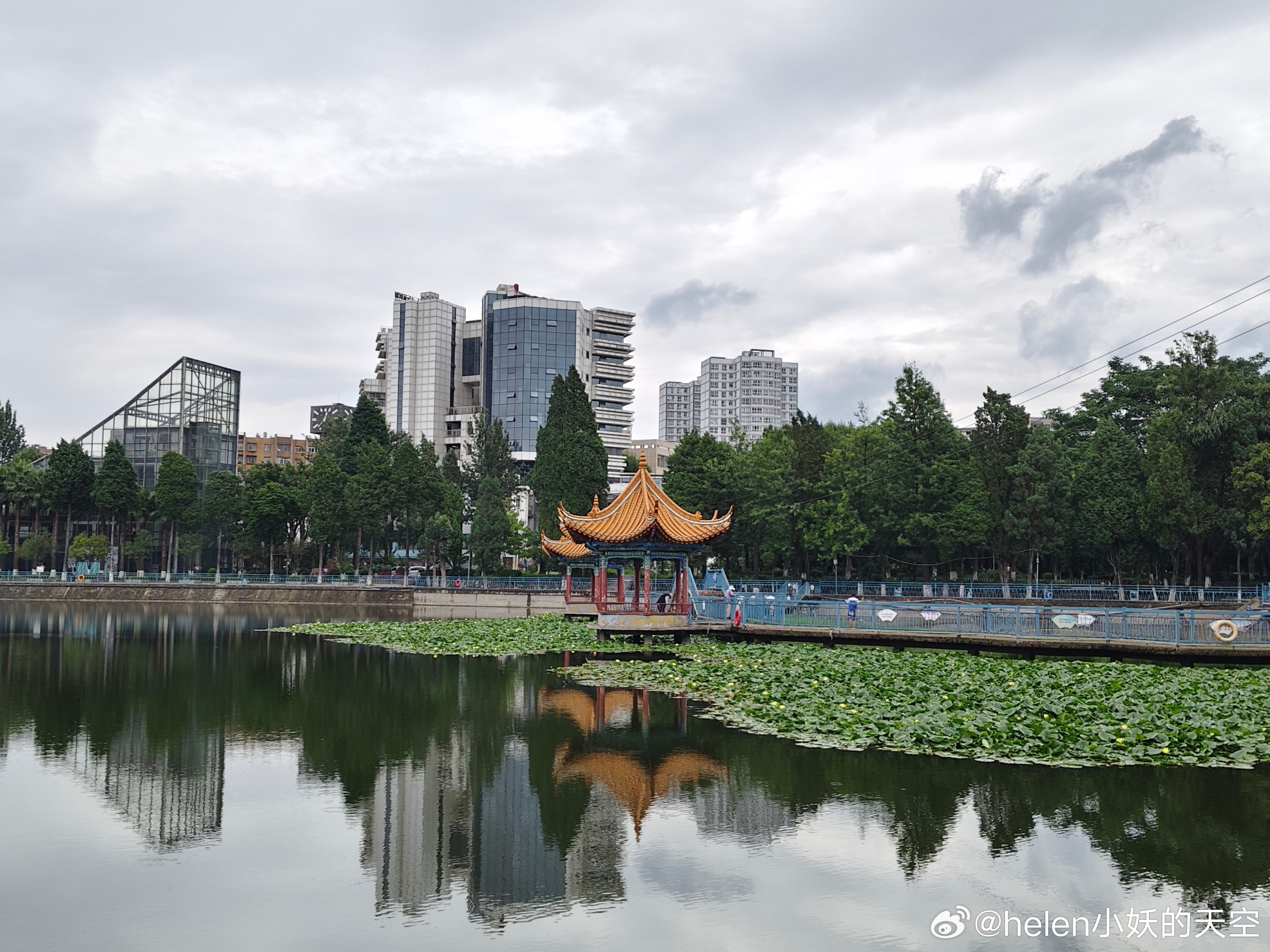昆明 晓塘秋景 