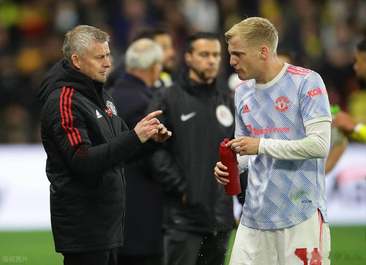 给你五分钟能改变比赛，给他十六场呢？网传索尔斯克亚团队已与曼联接触。索肖愿意救火