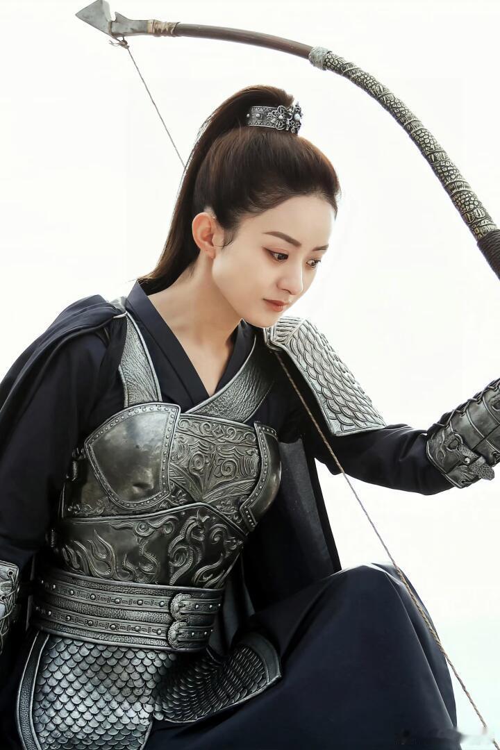 何与cue赵丽颖楚乔传百花杀 谁能躲过逆光策马名场面的冲击，赵丽颖塑造的楚乔太过