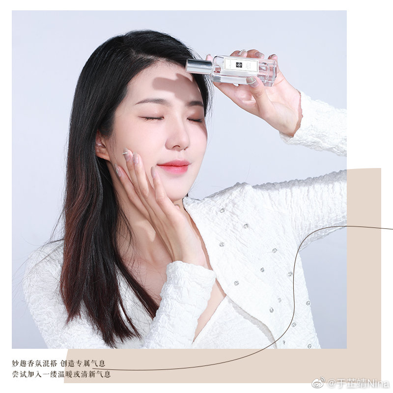 夏日如何长久留香 夏季留香指南来啦！夏天我们都喜欢用清新感自然感一些的香气～今天