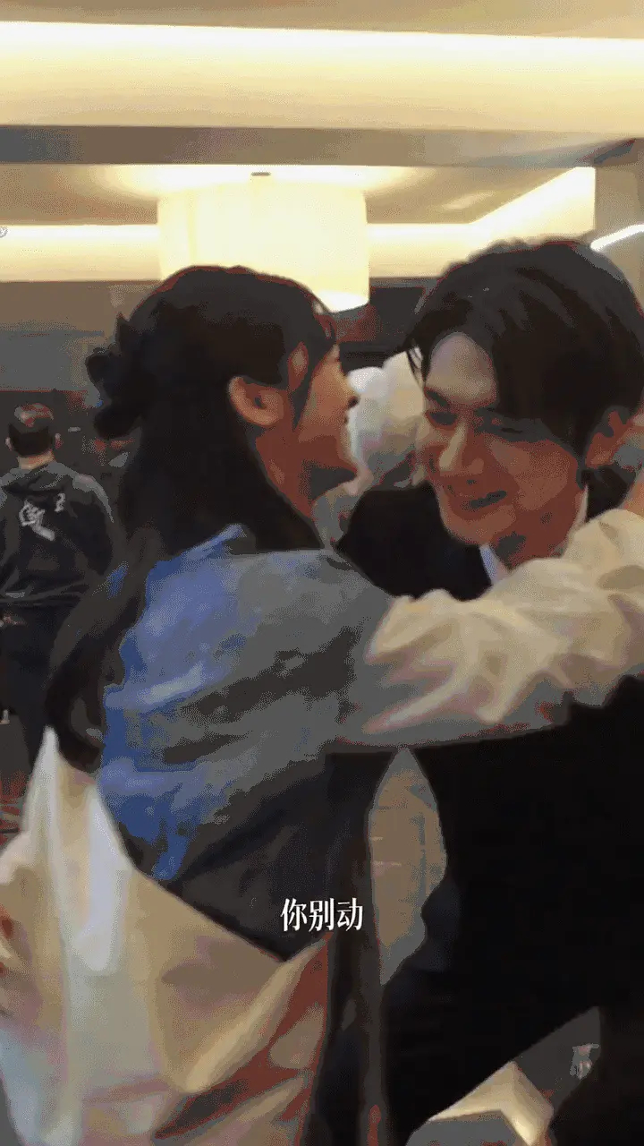 身高差接受不了，一点都不美观 ​​​