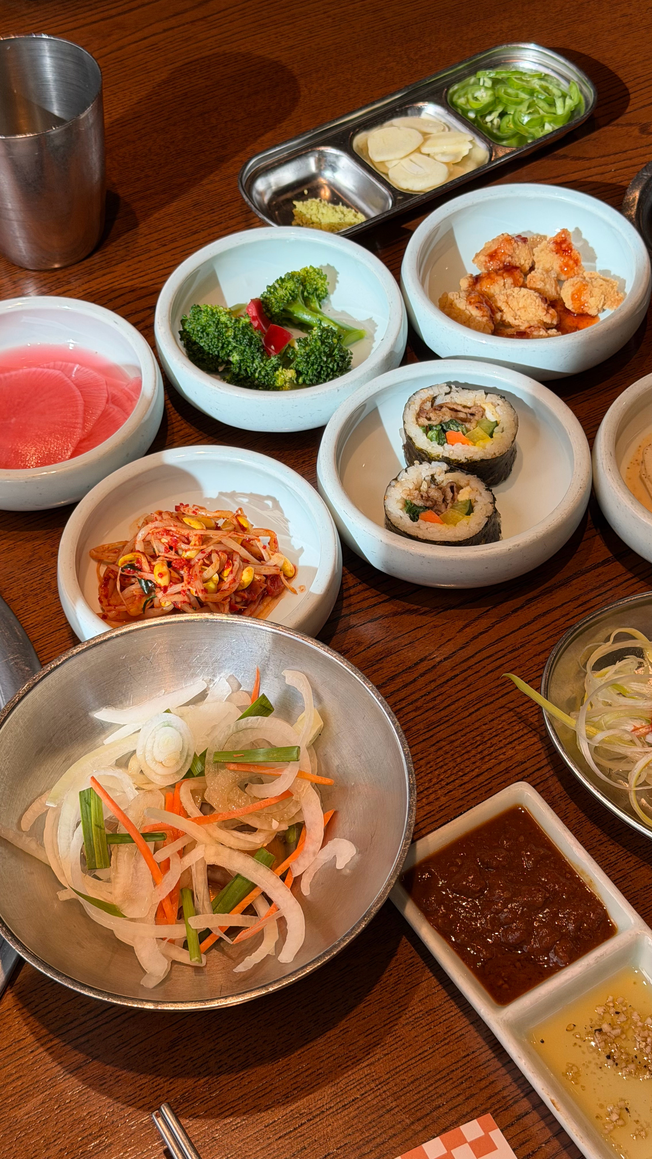 过分好吃的一天！🥩朴秀英韩国传统烤肉☕铁手咖啡🐟荣小馆热量爆炸但是心情愉快[