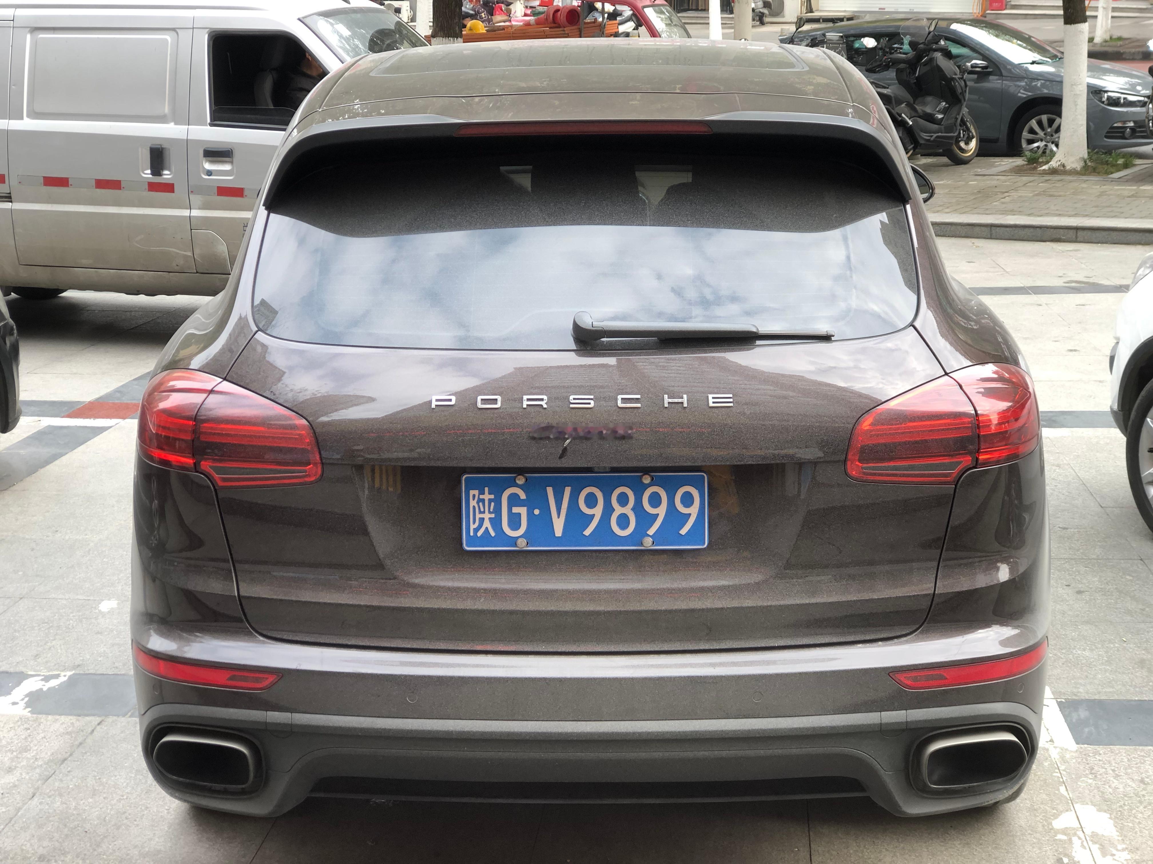 陕GV9899保时捷卡宴 