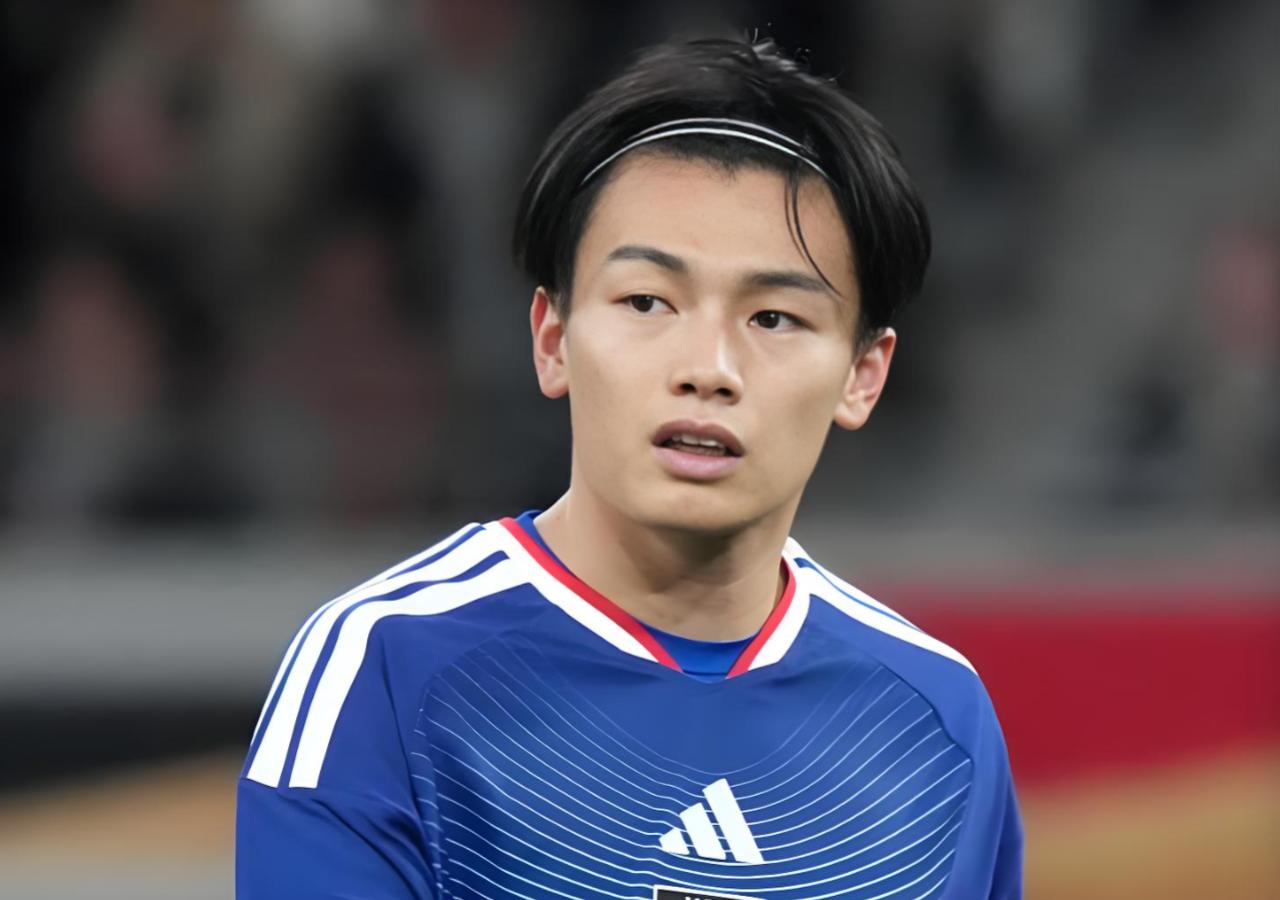 世界杯第15日！日本VS瑞典，比分预测：
世界杯小组赛第15个比赛日激战不停，F