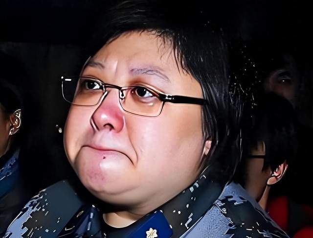 韩红风波完全失控！央媒下场、基金会内幕曝光，6000万仅冰山一角