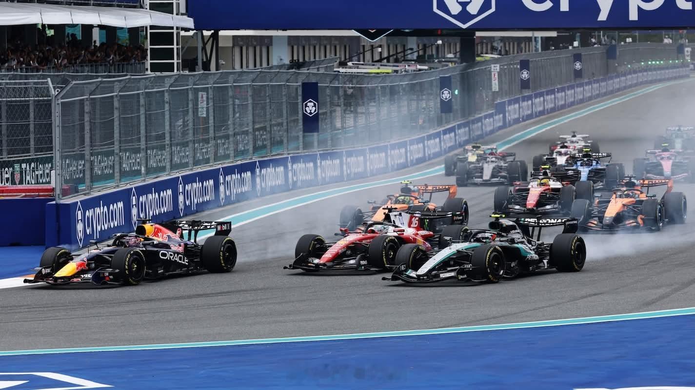 f1 迈阿密大奖赛冠军安东内利赛后讲述，自己在起步失误后凭借“保持冷静”走出困境