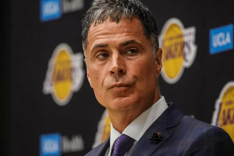 美记：佩林卡在新老板入主前夕用光了湖人所有选秀权
08月19日讯，据ESPN的权