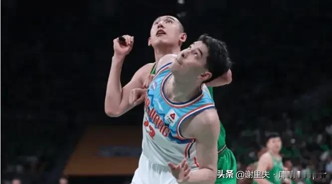 两场总决赛后，错怪杜锋，不选阿布都不进国家队原因找到了，没三分投射+地板流+矮四