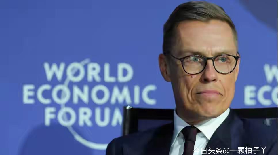 芬兰总统斯图布这波发言直接让北约有点下不来台！他近日受访直言，那些喊着“俄罗斯会